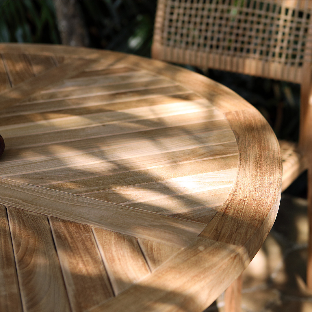 kourtis outdoor aeroa 130 table